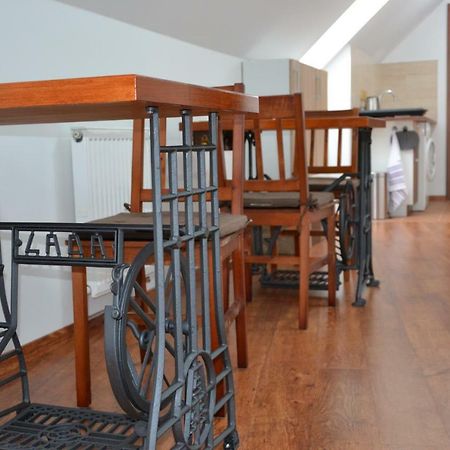 Attic Rooms Табор Екстериор снимка