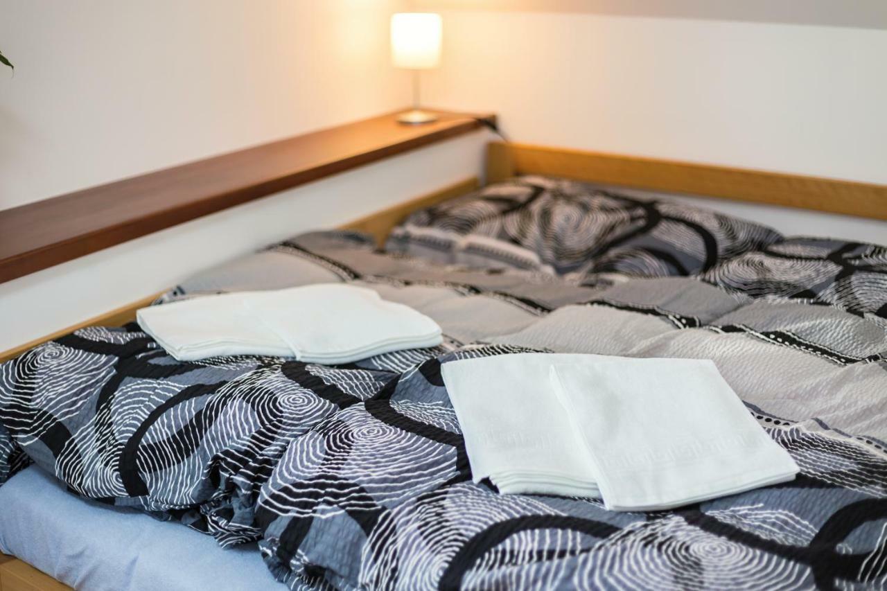 Attic Rooms Табор Екстериор снимка