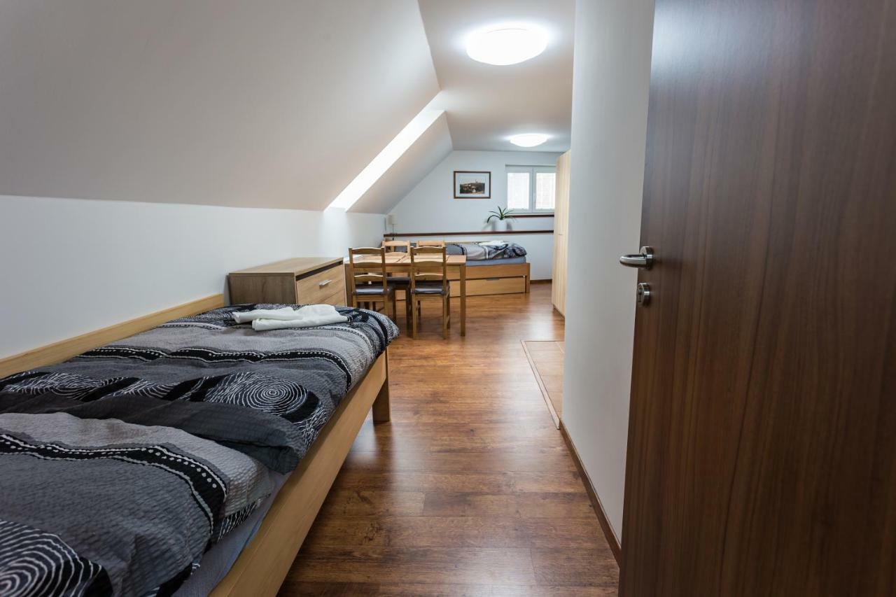 Attic Rooms Табор Екстериор снимка