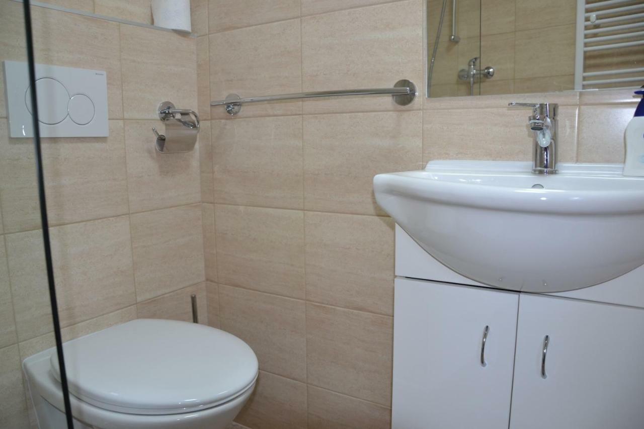 Attic Rooms Табор Екстериор снимка