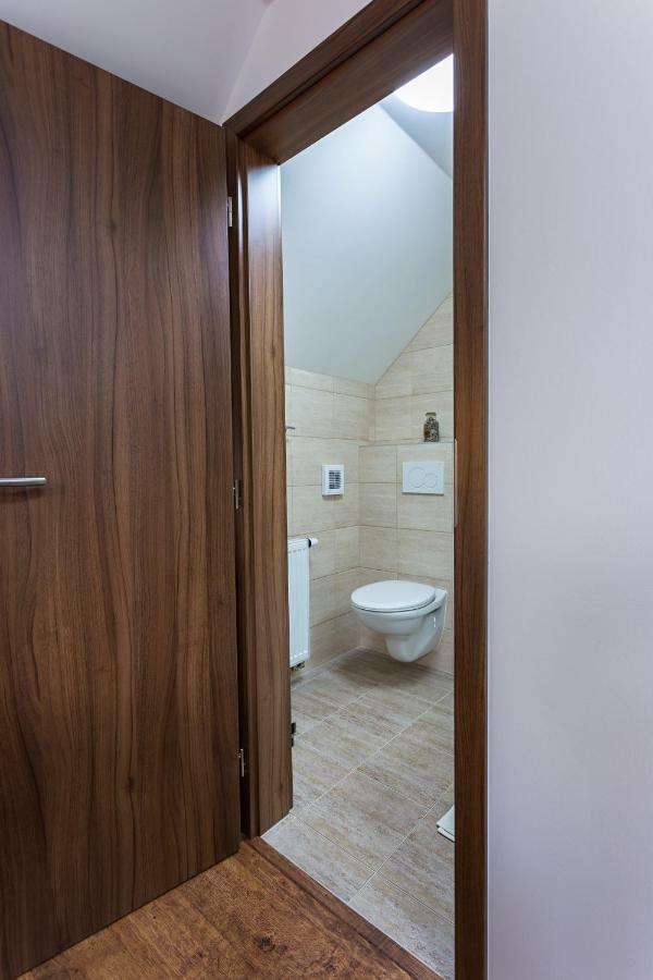 Attic Rooms Табор Екстериор снимка