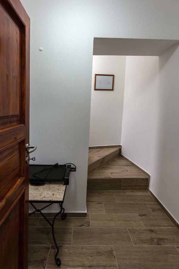 Attic Rooms Табор Екстериор снимка